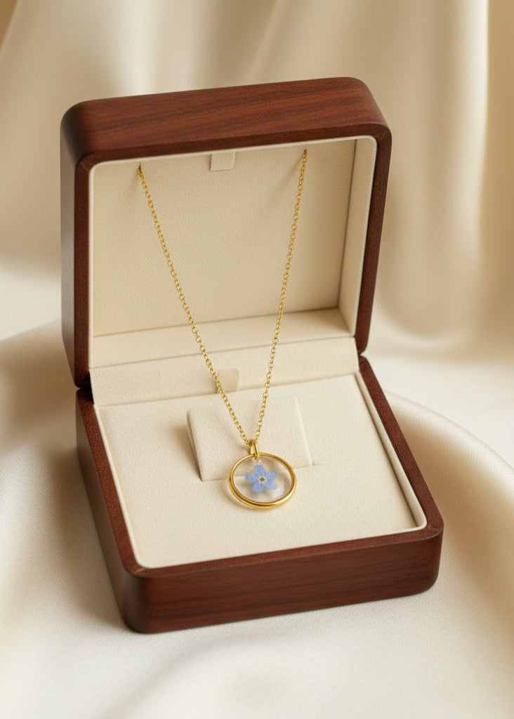 resin flower necklace with real dried flowers lovely gift present