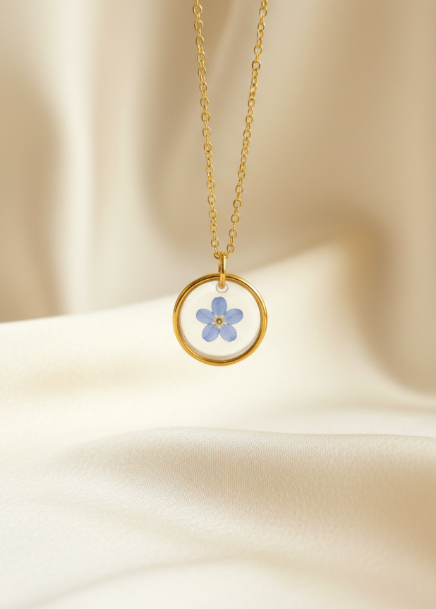 resin flower necklace with real dried flowers forget me not head
